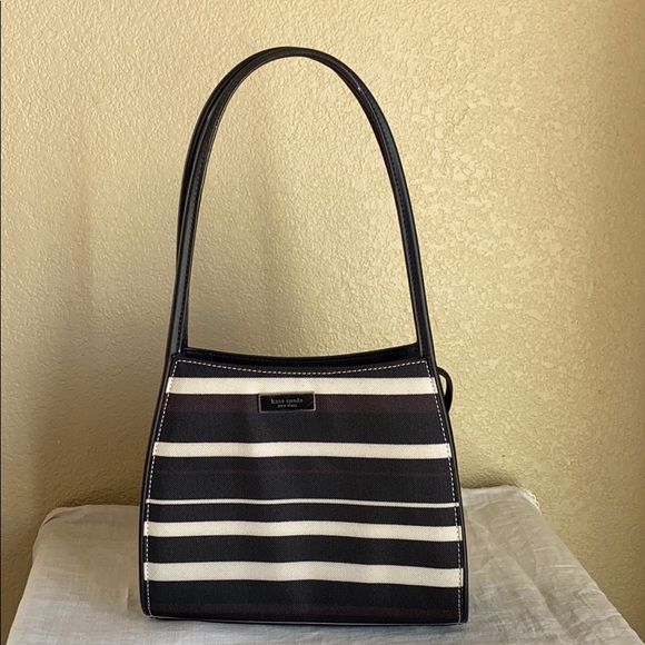 kate spade Handbags - Kate Spade Mini Purse - Black/Cream/Burgundy